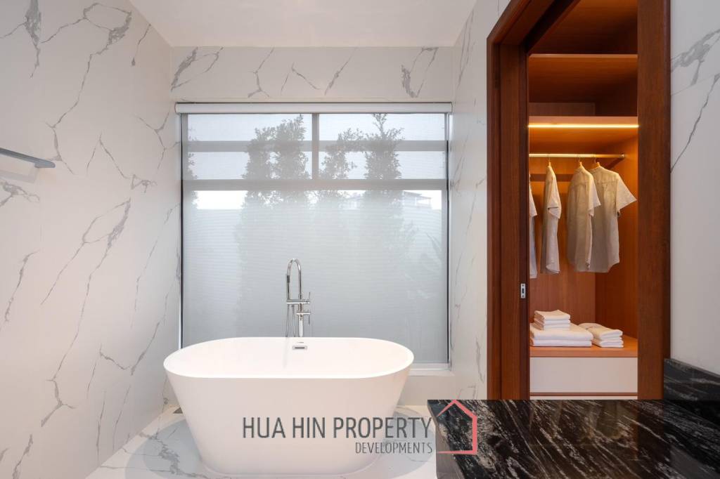 369 sqm 3-Bed Pool Villa in The Birdie Pool Villas Hin Lek Fai Hua Hin