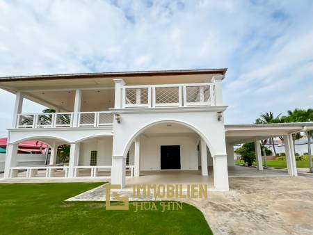 im Herzen von Hua Hin / 1.600 qm Grundstück / 5 Schlafzimmer