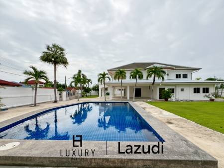 В самом сердце Хуа Хина / участок 1600 кв. м / 5 спален