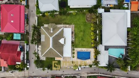 im Herzen von Hua Hin / 1.600 qm Grundstück / 5 Schlafzimmer