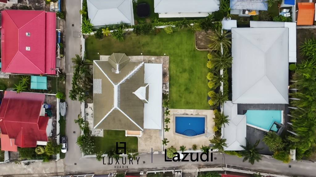 В самом сердце Хуа Хина / участок 1600 кв. м / 5 спален