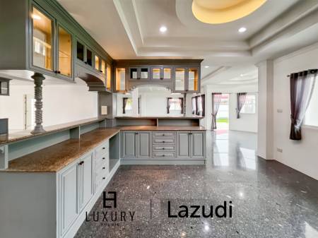 В самом сердце Хуа Хина / участок 1600 кв. м / 5 спален