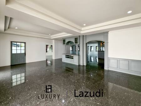 В самом сердце Хуа Хина / участок 1600 кв. м / 5 спален