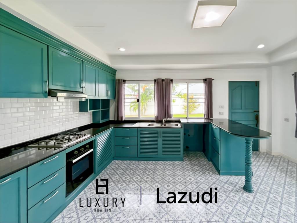 В самом сердце Хуа Хина / участок 1600 кв. м / 5 спален