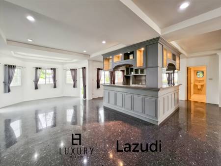 В самом сердце Хуа Хина / участок 1600 кв. м / 5 спален