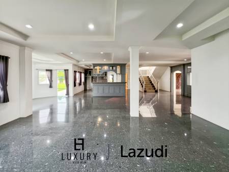 В самом сердце Хуа Хина / участок 1600 кв. м / 5 спален