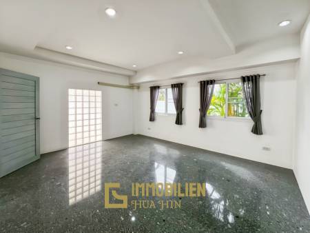 im Herzen von Hua Hin / 1.600 qm Grundstück / 5 Schlafzimmer