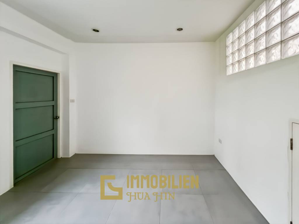 im Herzen von Hua Hin / 1.600 qm Grundstück / 5 Schlafzimmer