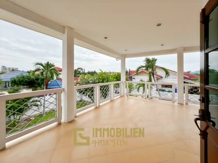 im Herzen von Hua Hin / 1.600 qm Grundstück / 5 Schlafzimmer