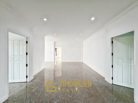 im Herzen von Hua Hin / 1.600 qm Grundstück / 5 Schlafzimmer