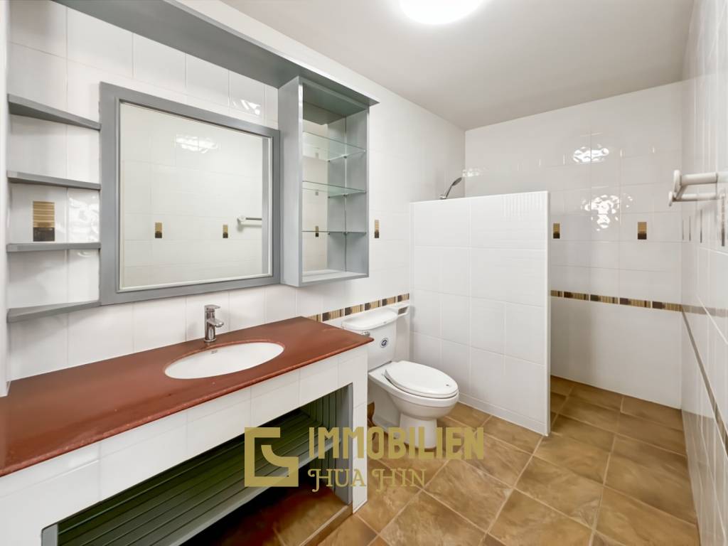 im Herzen von Hua Hin / 1.600 qm Grundstück / 5 Schlafzimmer