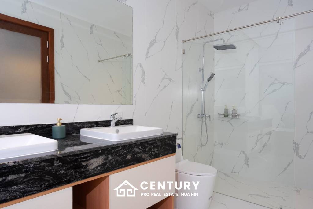 369 sqm luxury pool villa in Hin Lek Fai Hua Hin