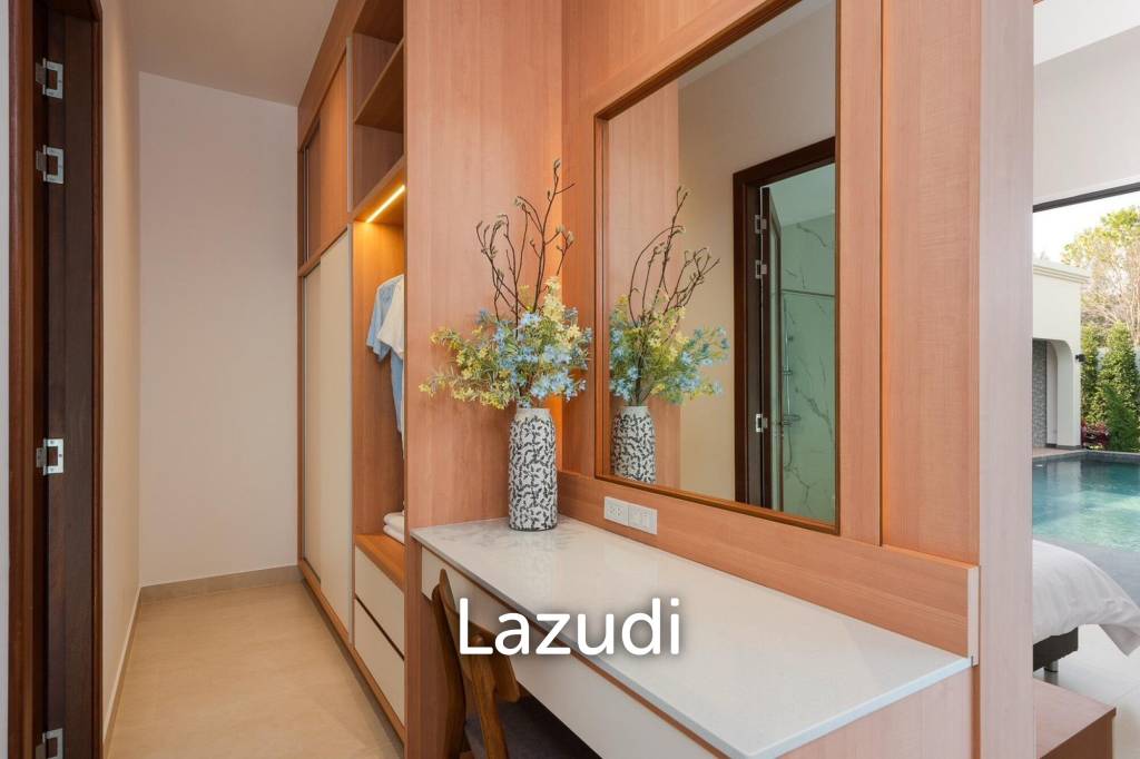 3 Bed 4 Bath 369 SQ.M The Birdie Pool Villas