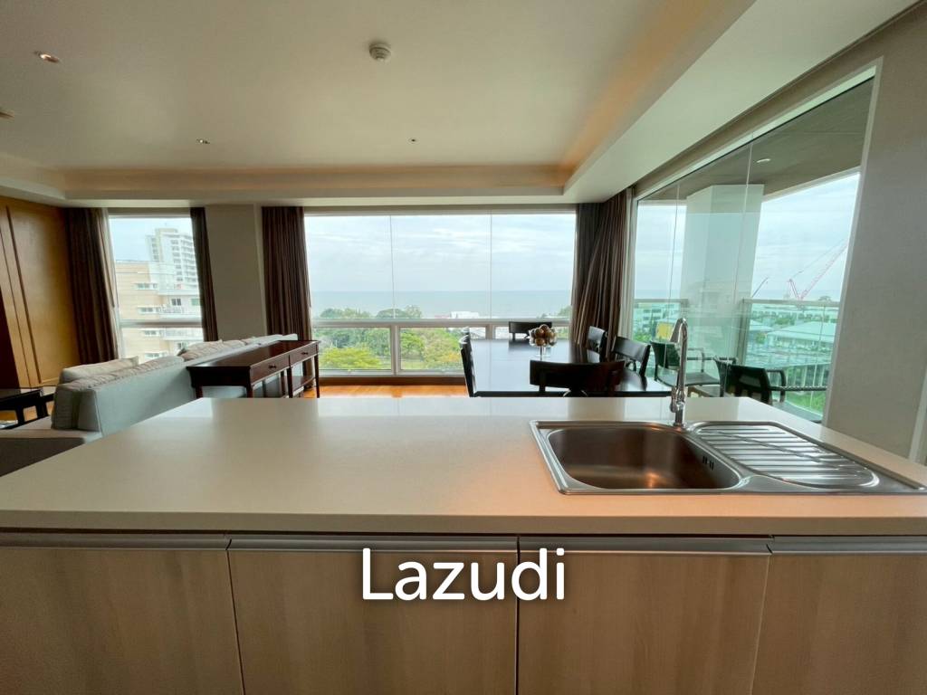Amari Residence: 3 Bedroom Condo with Sea View