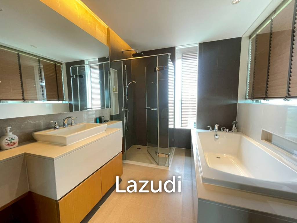 Amari Residence: 3 Bedroom Condo with Sea View