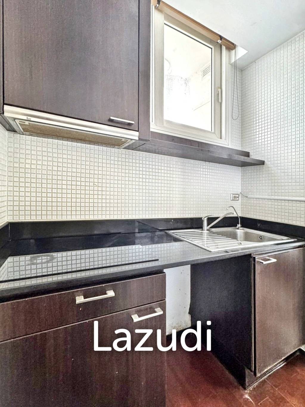 2 Bedroom 2 Bathroom 136.92 Sq.m The Height condominium