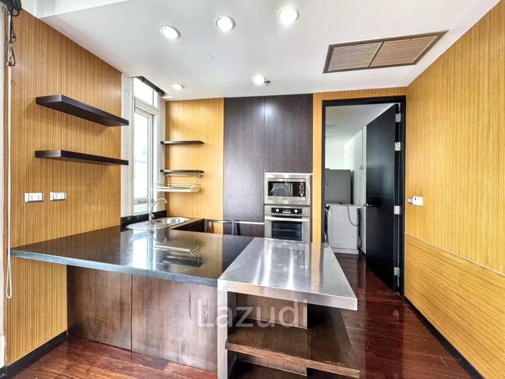 2 Bedroom 2 Bathroom 136.92 Sq.m The Height condominium