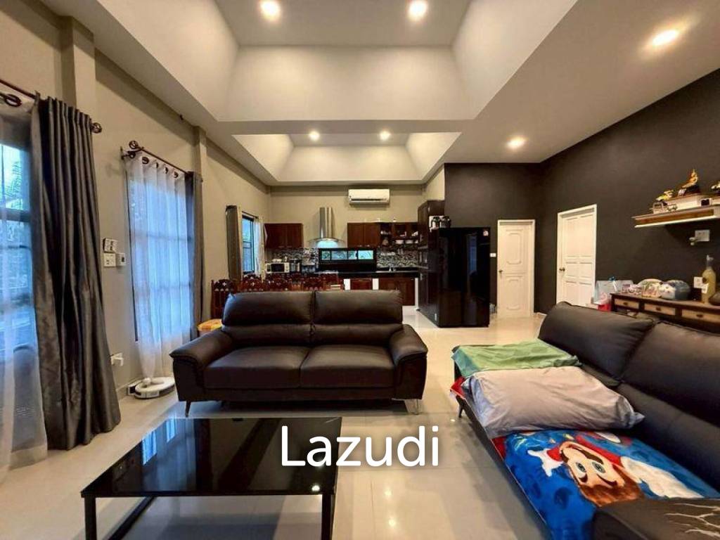 3 Bed 2 Bath 200 SQ.M. Eakmongkol Village 1