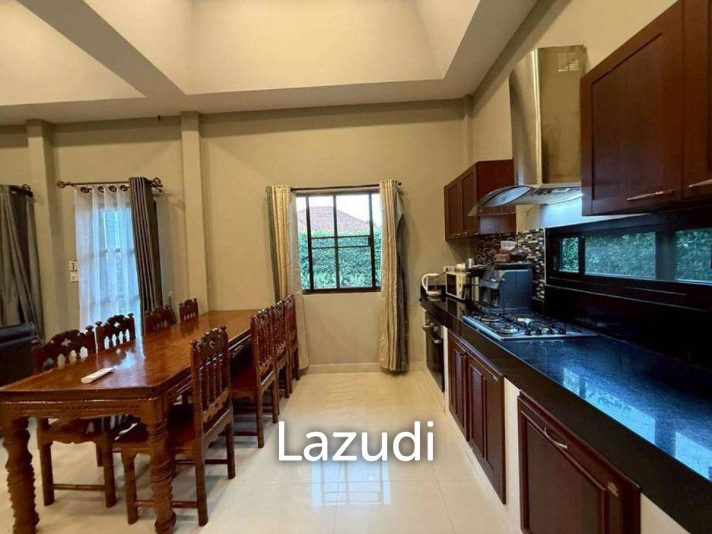 3 Bed 2 Bath 200 SQ.M. Eakmongkol Village 1