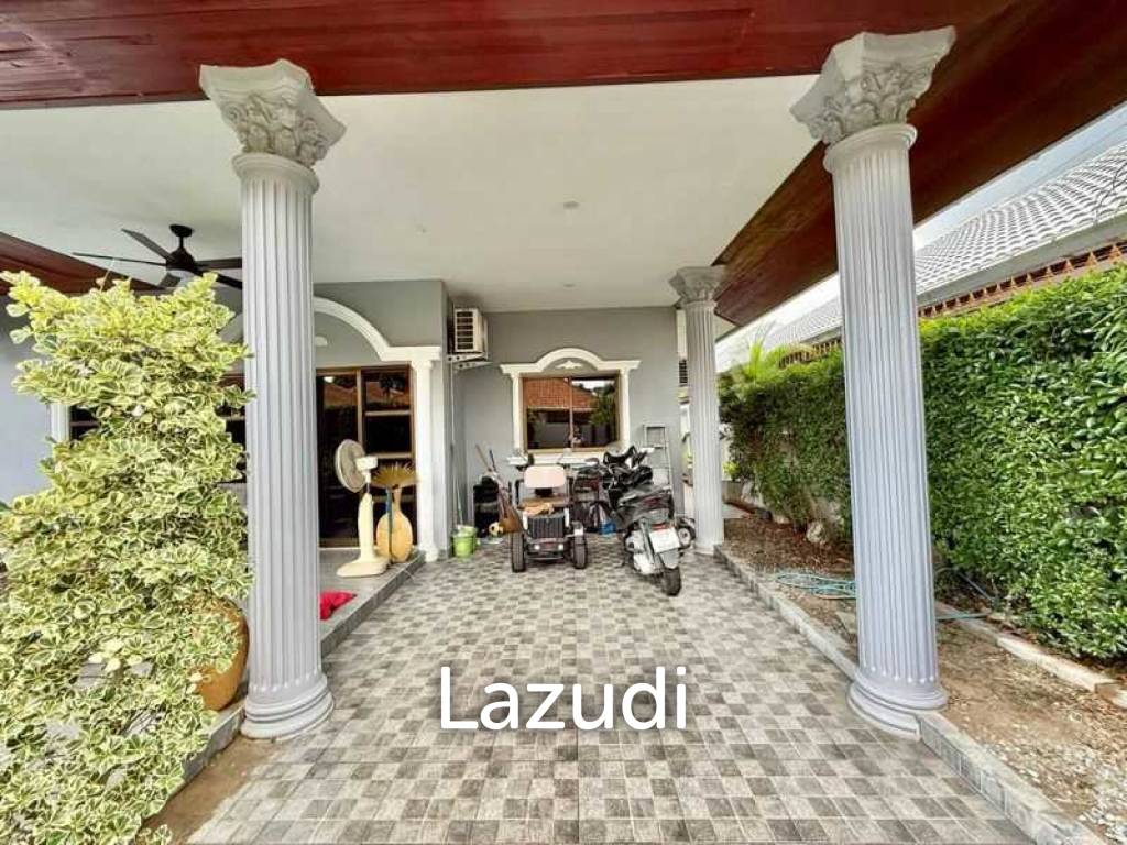 3 Bed 2 Bath 200 SQ.M. Eakmongkol Village 1