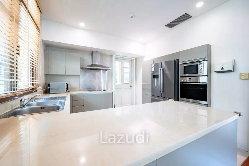 4 Bedroom 5 Bathroom 490 Sq.m Baan Sansiri 67