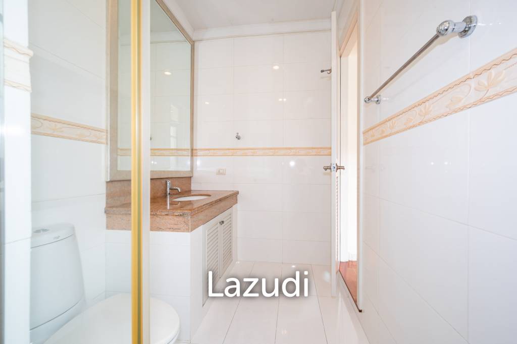 4 Bedroom 5 Bathroom 490 Sq.m Baan Sansiri 67