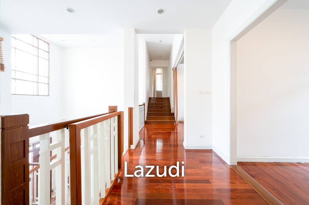 4 Bedroom 5 Bathroom 490 Sq.m Baan Sansiri 67