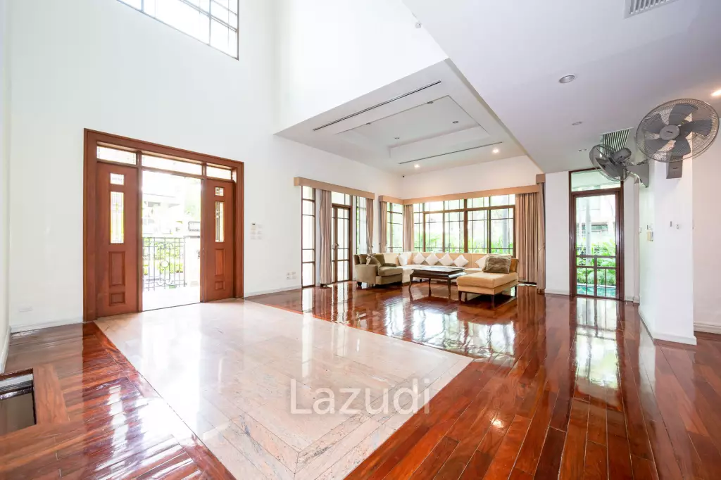 4 Bedroom 5 Bathroom 490 Sq.m Baan Sansiri 67