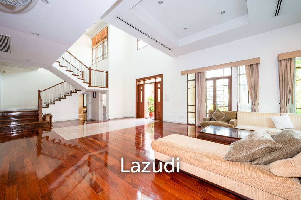 4 Bedroom 5 Bathroom 490 Sq.m Baan Sansiri 67