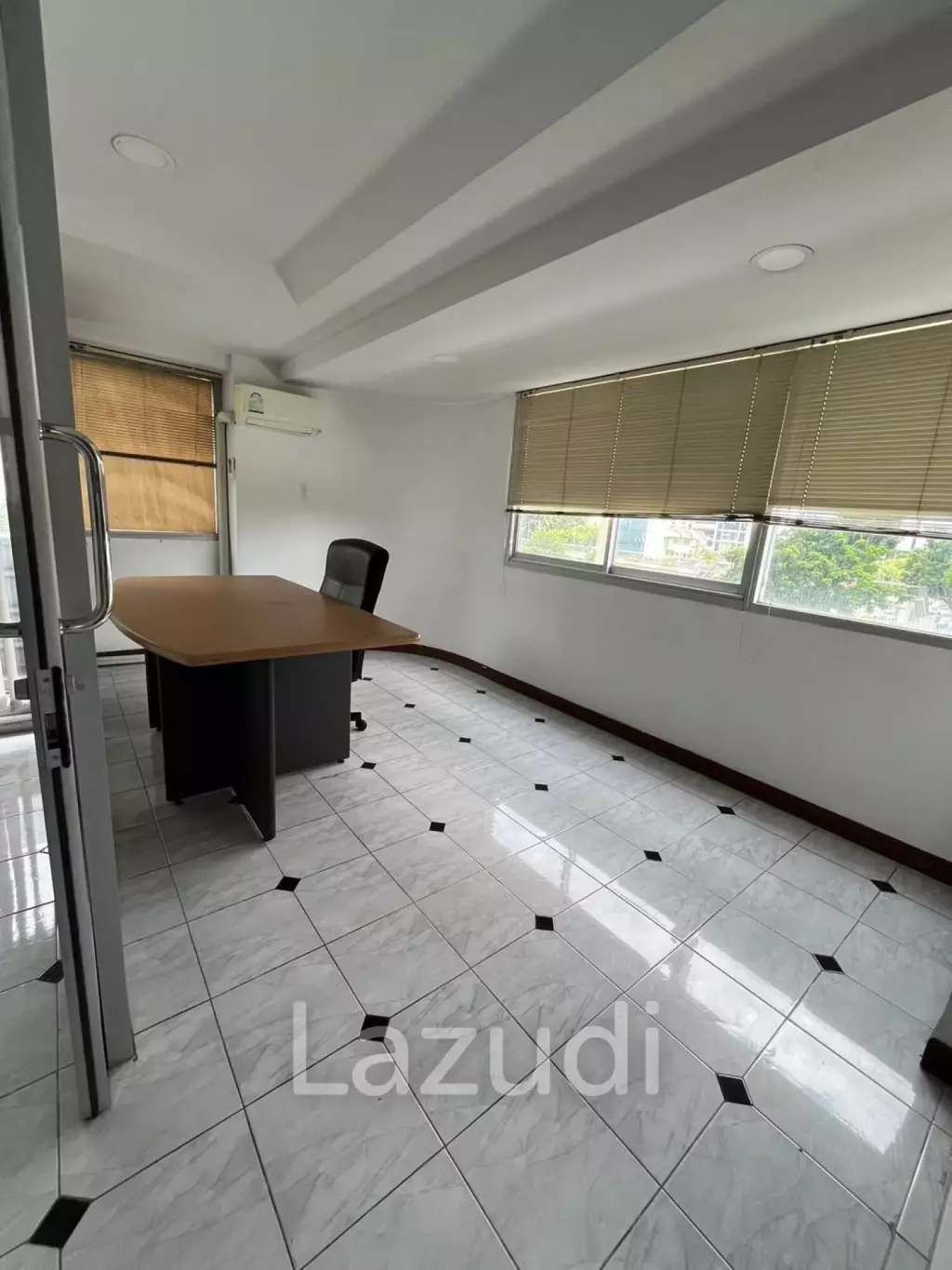 Prime Office Space in Sathon Bangkok 50sqm