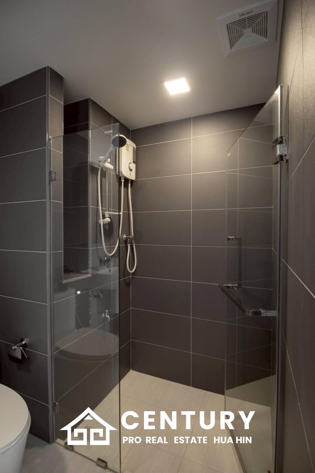 67 ตร.ม 2 เตียง 2 อาบน้ำ คอนโดมิเนียม For ขาย