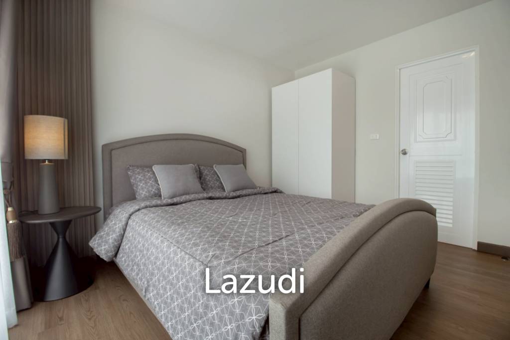 Stylish 2-Bed Condo with Mountain Views in Hua Hin