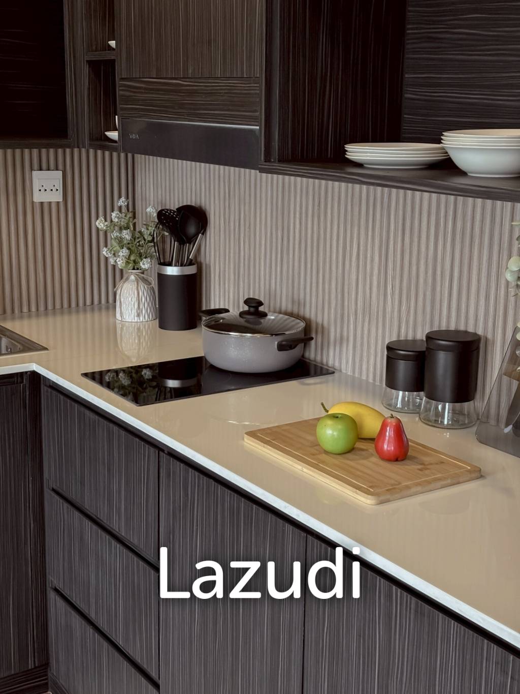 Stylish 2-Bed Condo with Mountain Views in Hua Hin