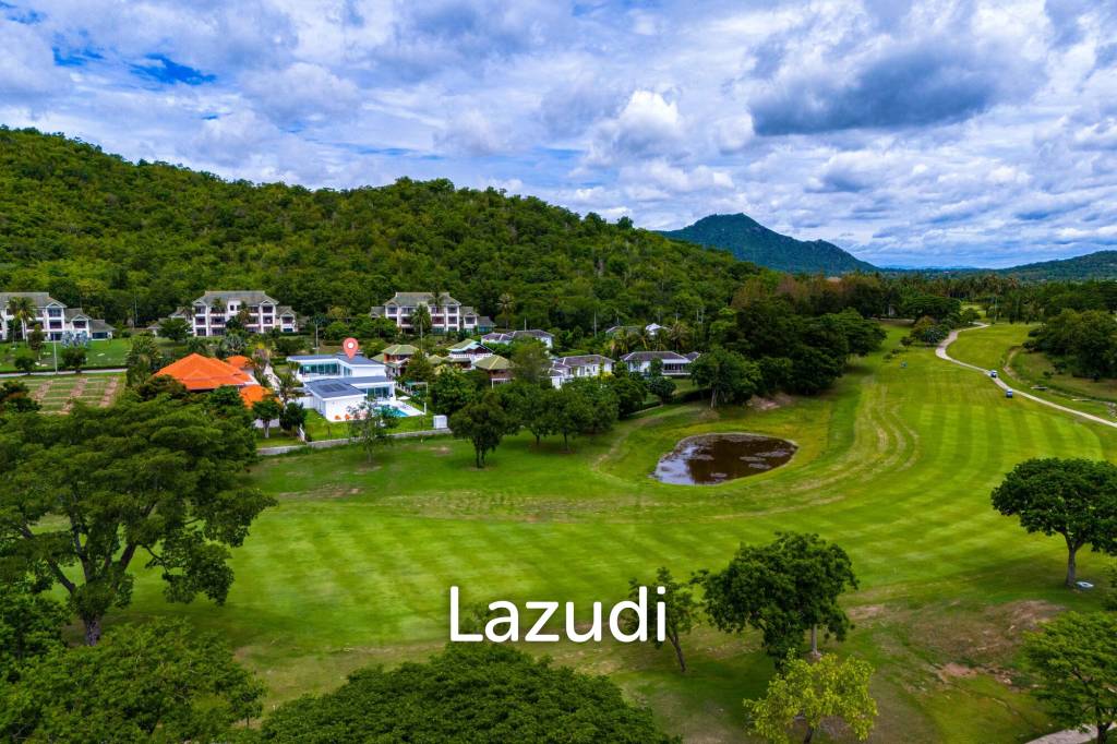 Palm Hills: Exclusive 4-Bed Golf Course Home on 1150 Sqm Plot