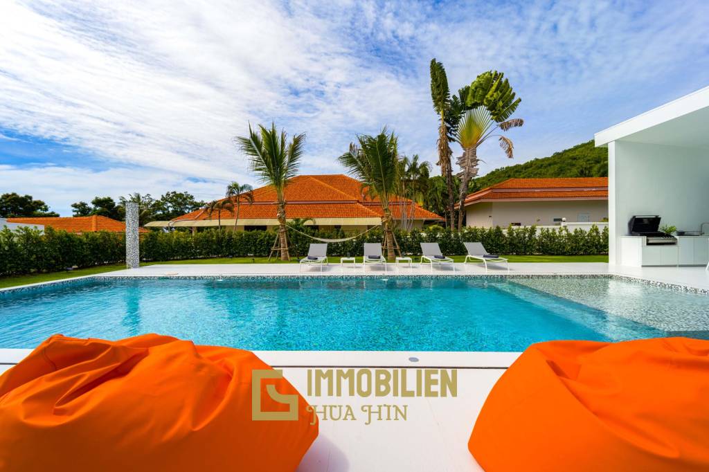 Golfplatz Lage / Einzugsbereit / 1.150 qm Grundstück / 320 qm Wohnfläche