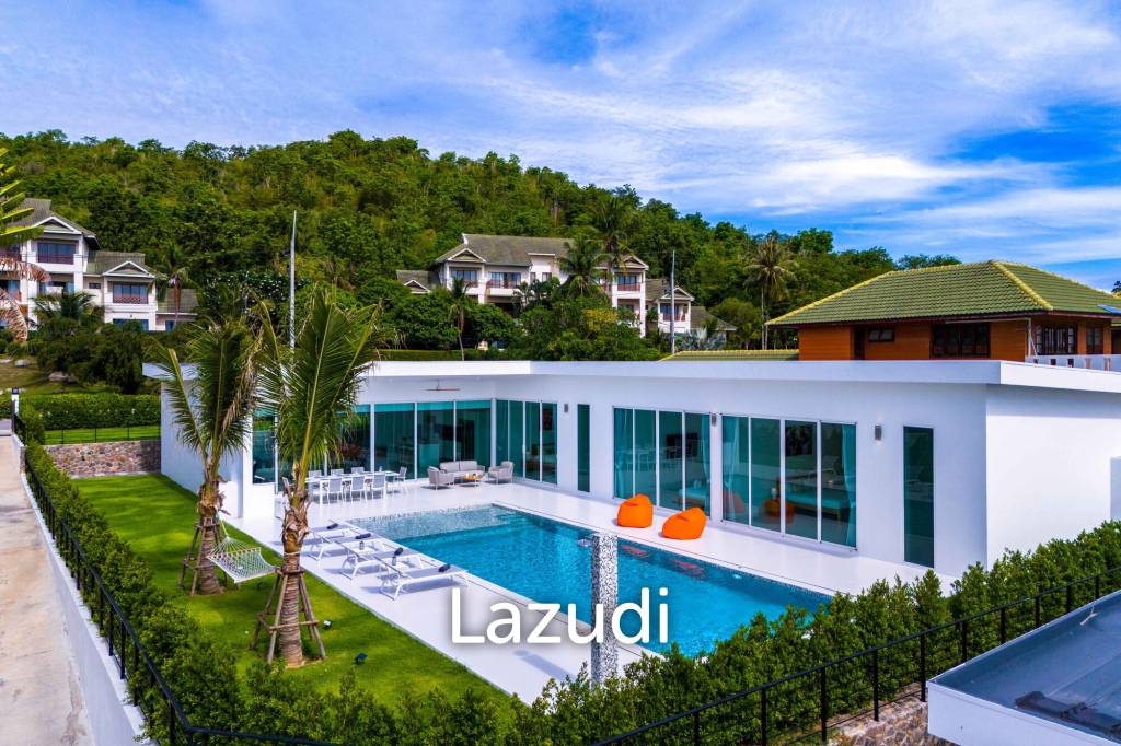 Palm Hills: Exclusive 4-Bed Golf Course Home on 1150 Sqm Plot