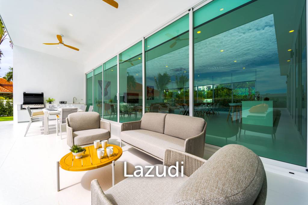 Palm Hills: Exclusive 4-Bed Golf Course Home on 1150 Sqm Plot