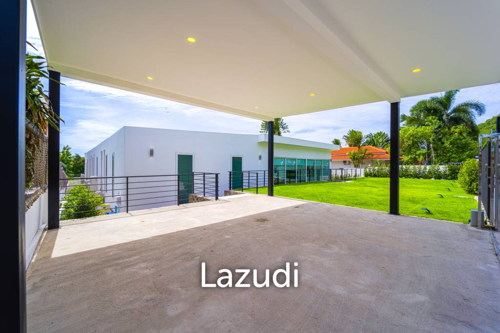 Palm Hills: Exclusive 4-Bed Golf Course Home on 1150 Sqm Plot