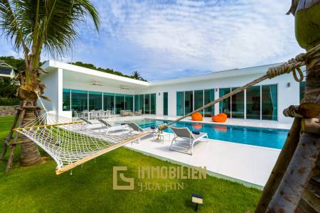 Golfplatz Lage / Einzugsbereit / 1.150 qm Grundstück / 320 qm Wohnfläche