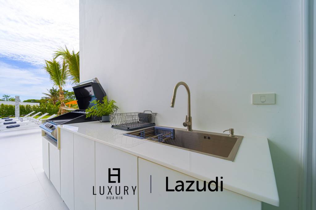 ปาล์มฮิลส์: บ้านเดี่ยวติดสนามกอล์ฟสุดพิเศษ 4 ห้องนอน บนที่ดิน 1,150 ตร.ม.