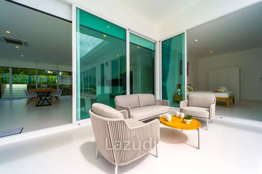 Palm Hills: Exclusive 4-Bed Golf Course Home on 1150 Sqm Plot