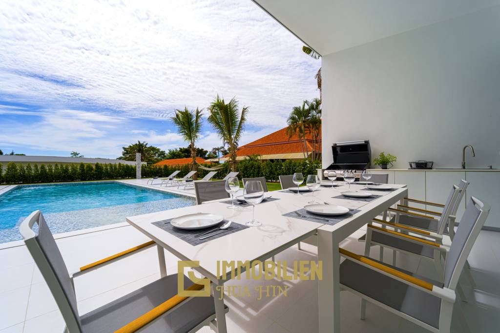 Golfplatz Lage / Einzugsbereit / 1.150 qm Grundstück / 320 qm Wohnfläche