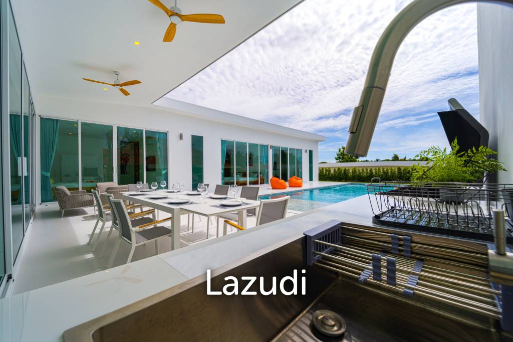 Palm Hills: Exclusive 4-Bed Golf Course Home on 1150 Sqm Plot