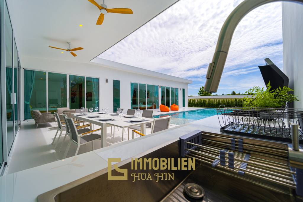 Golfplatz Lage / Einzugsbereit / 1.150 qm Grundstück / 320 qm Wohnfläche