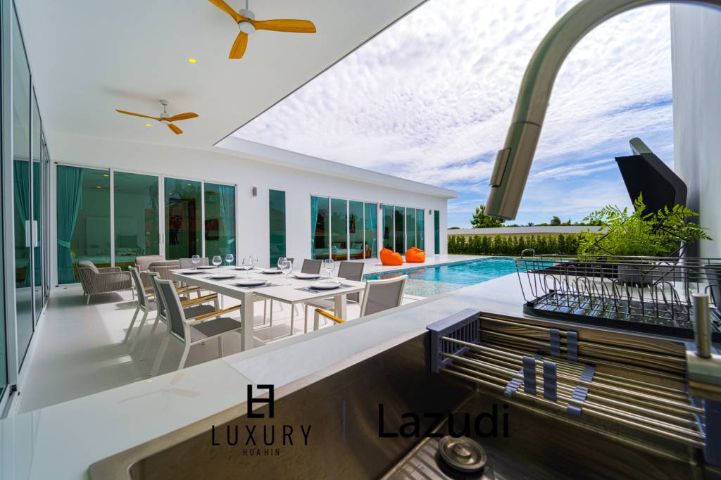 ปาล์มฮิลส์: บ้านเดี่ยวติดสนามกอล์ฟสุดพิเศษ 4 ห้องนอน บนที่ดิน 1,150 ตร.ม.