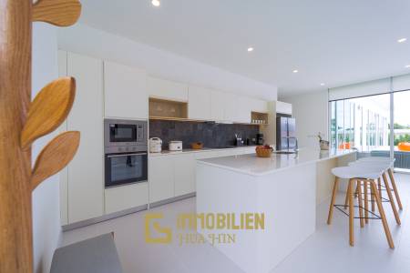 Golfplatz Lage / Einzugsbereit / 1.150 qm Grundstück / 320 qm Wohnfläche