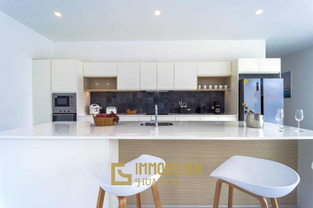 Golfplatz Lage / Einzugsbereit / 1.150 qm Grundstück / 320 qm Wohnfläche