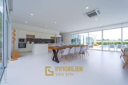 Golfplatz Lage / Einzugsbereit / 1.150 qm Grundstück / 320 qm Wohnfläche