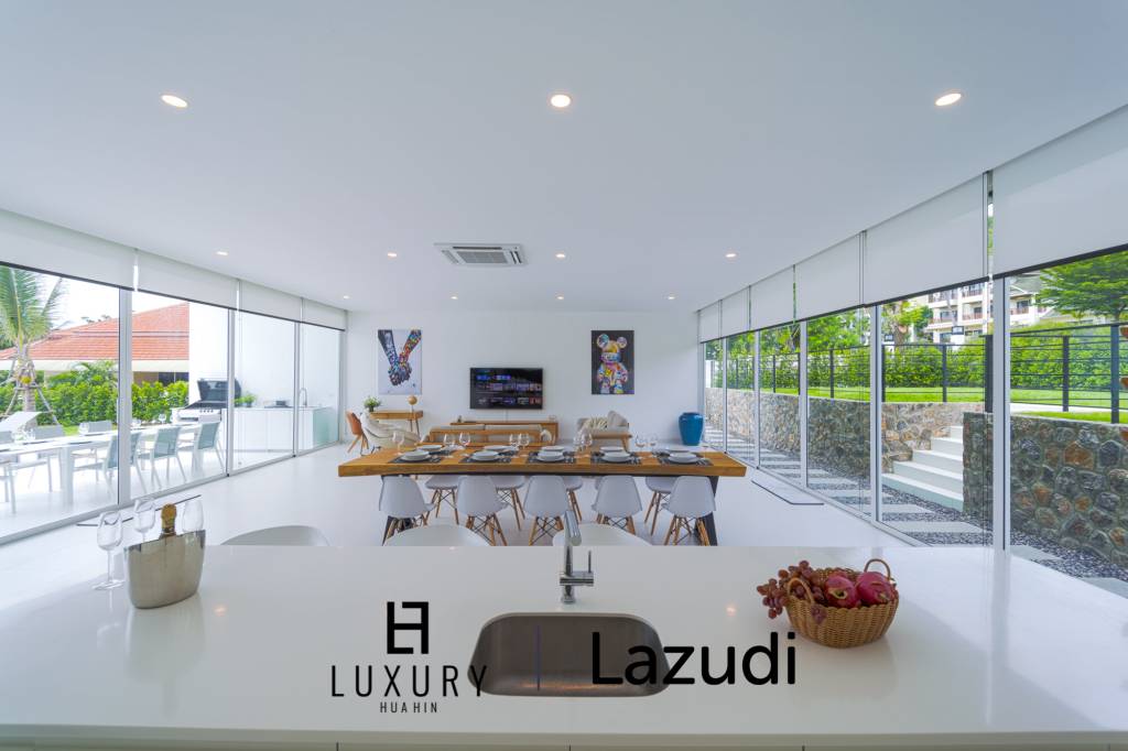 ปาล์มฮิลส์: บ้านเดี่ยวติดสนามกอล์ฟสุดพิเศษ 4 ห้องนอน บนที่ดิน 1,150 ตร.ม.