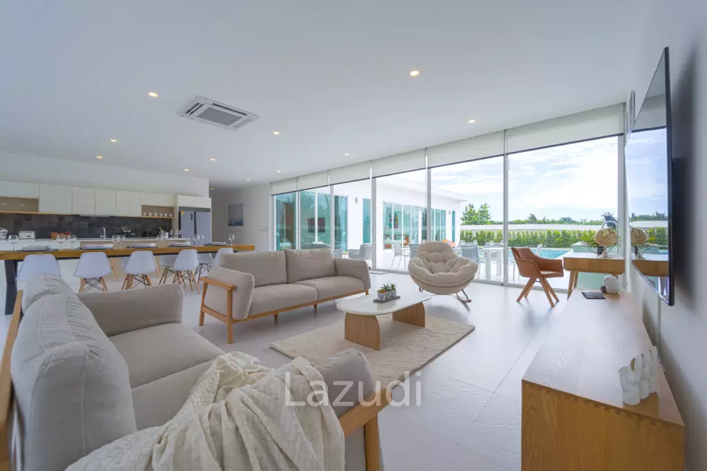 Palm Hills: Exclusive 4-Bed Golf Course Home on 1150 Sqm Plot
